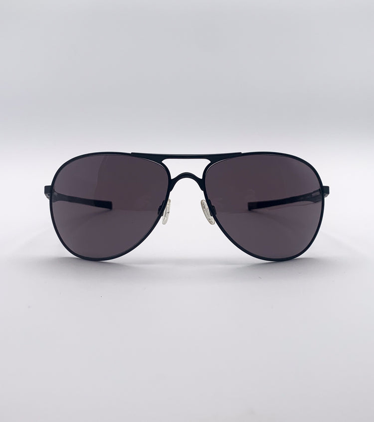 Occhiali da sole Oakley PLAINTIFF OO4057 - vista frontale