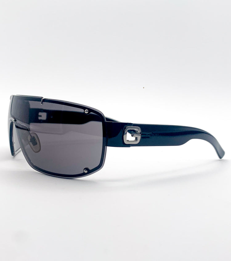 Gucci Mascherina da sole Gucci GG1582/S nera - vista laterale